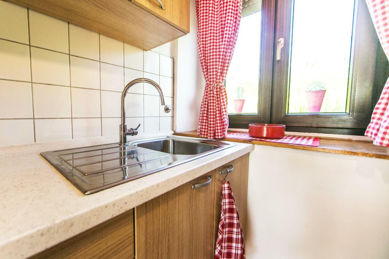 Hostal Cozy Istrian House Izola Exterior foto