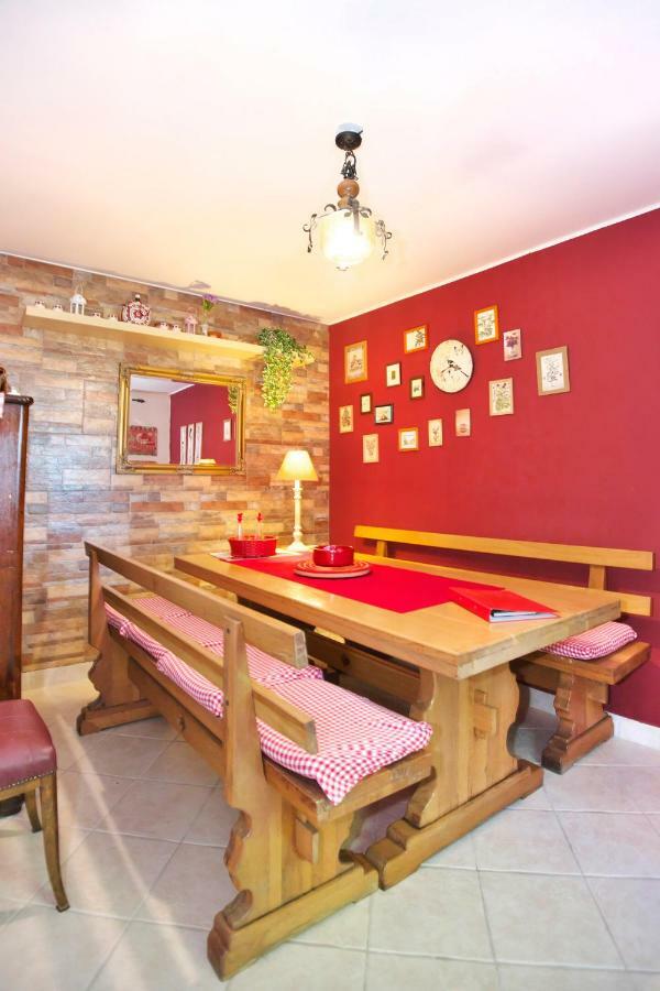 Hostal Cozy Istrian House Izola Exterior foto